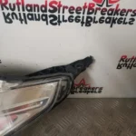 PEUGEOT 208 PASSENGER SIDE HEADLIGHT 9802221980 / 1685351780 2013 TO 2015 - Image 3