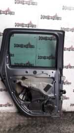 CITROEN C3 PICASSO PASSENGER SIDE REAR DOOR IN THORIUM KTH GREY 2009 TO 2016 - Image 10