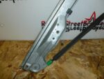 CITROEN C5 DRIVER SIDE FRONT WINDOW REGULATOR MOTOR 2001 - 2006 - Image 4