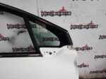 PEUGEOT 208 SIDE FRONT DOOR IN BANQUISE WHITE EWP 2012 TO 2018 *DAMAGED* - Image 4