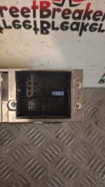 Peugeot 208 Stereo Head Unit Radio CD Player 98030745ZD - Image 11