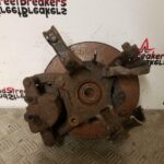 RENAULT CAPTUR 0.9 PETROL DRIVER SIDE FRONT HUB & CALIPER 2013 TO 2019 - Image 3