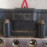 RENAULT CLIO MK4 / CAPTUR  ABS PUMP AND MODULE 476601203R 269722  2013 TO 2019 - Image 7