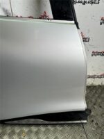 RENAULT CLIO MK4 DRIVER SIDE REAR DOOR IN SILVER TED69 2013 TO 2019 - Image 13