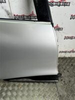 RENAULT CLIO MK4 DRIVER SIDE REAR DOOR IN SILVER TED69 2013 TO 2019 - Image 7