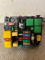 VIVARO / EXPERT / DISPATCH Underbonnet Fuse Box Module 9808959080 - Image 3