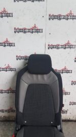 CITROEN C4 GRAND PICASSO SEAT PASSENGER SIDE REAR IN BLACK / GREY 2014 TO 2022 - Image 4
