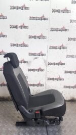 CITROEN C4 GRAND PICASSO SEAT PASSENGER SIDE REAR IN BLACK / GREY 2014 TO 2022 - Image 8