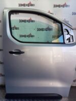 DISPATCH EXPERT VIVARO PROACE DRIVER SIDE FRONT DOOR SILVER EZR 2017 TO 2024 - Image 3