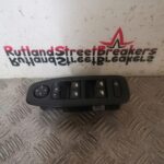 PEUGEOT 2008 DRIVER SIDE ELECTRIC WINDOW AND POWERFOLD MIRROR SWITCH 98242539ZD - Image 3