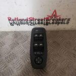 PEUGEOT 2008 DRIVER SIDE ELECTRIC WINDOW AND POWERFOLD MIRROR SWITCH 98242539ZD - Image 4