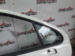 PEUGEOT 207 3 DOOR DRIVER SIDE FRONT DOOR IN BANQUISE WHITE EWP 2006 TO 2012 - Image 5