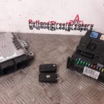 PEUGEOT 3008 1.6 DIESEL 9HD ECU KIT & KEY 9800268980 / 9678476880