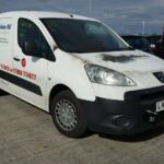 PEUGEOT PARTNER / CITROEN BERLINGO WHITE BREAKING SET OF FOUR WHEEL BOLTS