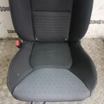 RENAULT CLIO MK4 PASSENGER FRONT SEAT IN BLACK AND GREY CLOTH 2013 TO 2019 - Image 4