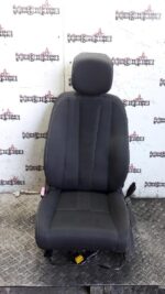 RENAULT MEGANE MK3 PASSENGER SIDE FRONT SEAT IN BLACK / GREY CLOTH 2011 TO 2015
