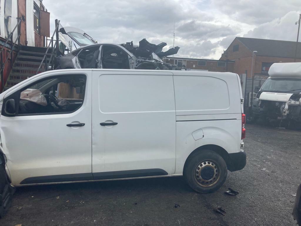 CITROEN-DISPATCH-PEUGEOT-EXPERT-2016-66-ONWARDS-BREAKING-SET-OF-FOUR-WHEEL-BOLTS-144567319012 CITROEN DISPATCH PEUGEOT EXPERT 2016 66 ONWARDS BREAKING SET OF FOUR WHEEL BOLTS - Image 1