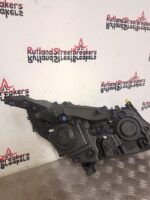 PEUGEOT 2008 PASSENGER SIDE HEADLIGHT 9815405680 1685353780 2013 TO 2018 DAMAGED - Image 5