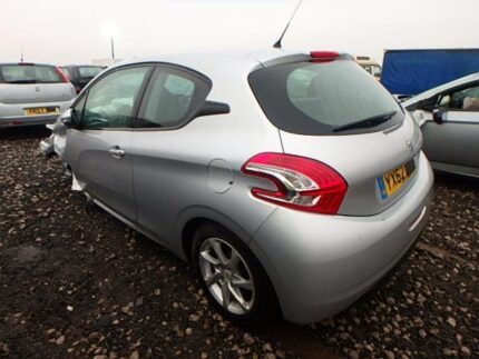 PEUGEOT 208 3DR SILVER EZR BREAKING SET OF FOUR WHEEL BOLTS
