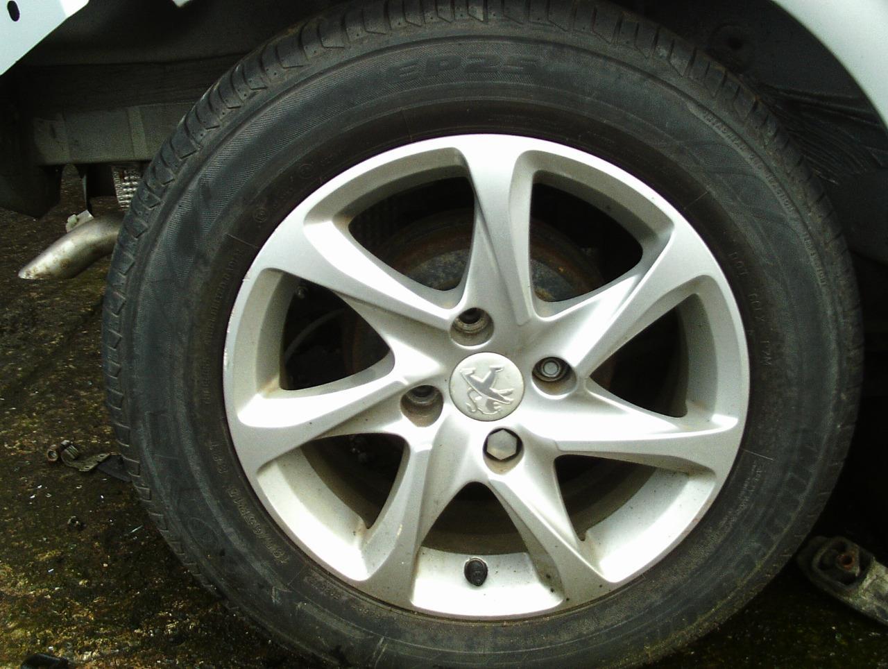 PEUGEOT-208-ALLOY-WHEEL-185-65-15-IN-SILVER-2012-TO-2019-142272268762 PEUGEOT 208 ALLOY WHEEL 185 65 15 IN SILVER 2012 TO 2019 - Image 1