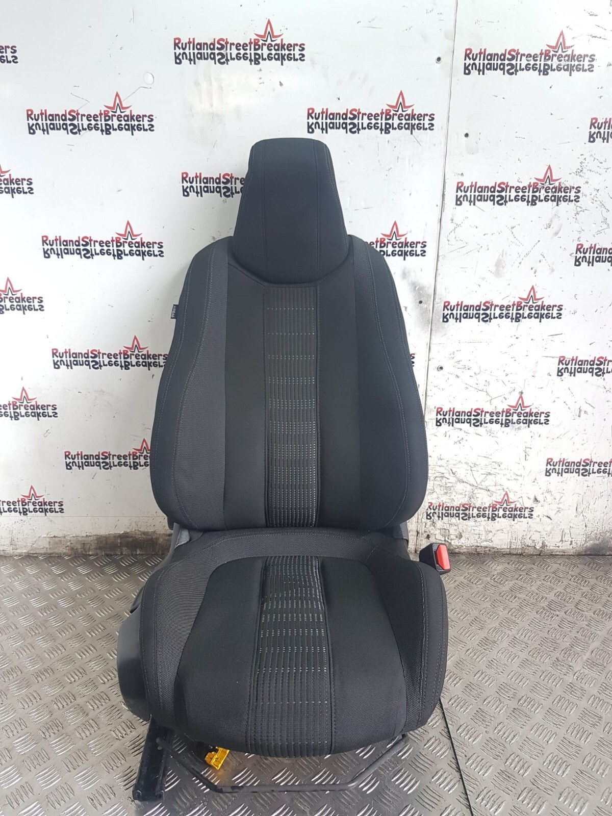 PEUGEOT-308-MK2-DRIVER-SIDE-SEAT-IN-BLACK-CLOTH-2014-TO-2021-136937464752 PEUGEOT 308 MK2 DRIVER SIDE SEAT IN BLACK CLOTH 2014 TO 2021 - Image 1