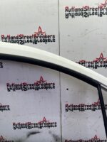 PEUGEOT BERLINGO / CITROEN PARTNER DRIVER FRONT DOOR WHITE EWP 2009 TO 2018 - Image 4