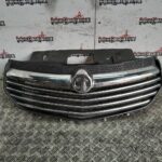 RENAULT TRAFIC / VAUXHALL VIVARO FRONT RADIATOR GRILLE BLACK/SILVER 2014 to 2019
