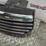RENAULT TRAFIC / VAUXHALL VIVARO FRONT RADIATOR GRILLE BLACK/SILVER 2014 to 2019 - Image 8