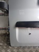 RENAULT TRAFIC / VAUXHALL VIVARO PASSENGER SIDE REAR DOOR SILVER 2014 TO 2019 - Image 13