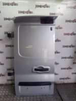 RENAULT TRAFIC / VAUXHALL VIVARO PASSENGER SIDE REAR DOOR SILVER 2014 TO 2019