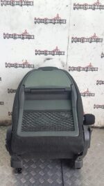 CITROEN C4 GRAND PICASSO SEAT PASSENGER SIDE FRONT IN BLACK / GREY 2014 TO 2022 - Image 12