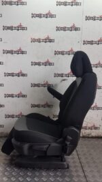 CITROEN C4 GRAND PICASSO SEAT PASSENGER SIDE FRONT IN BLACK / GREY 2014 TO 2022 - Image 15