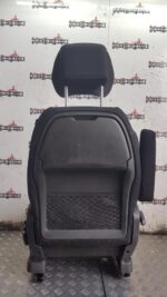 CITROEN C4 GRAND PICASSO SEAT PASSENGER SIDE FRONT IN BLACK / GREY 2014 TO 2022 - Image 10