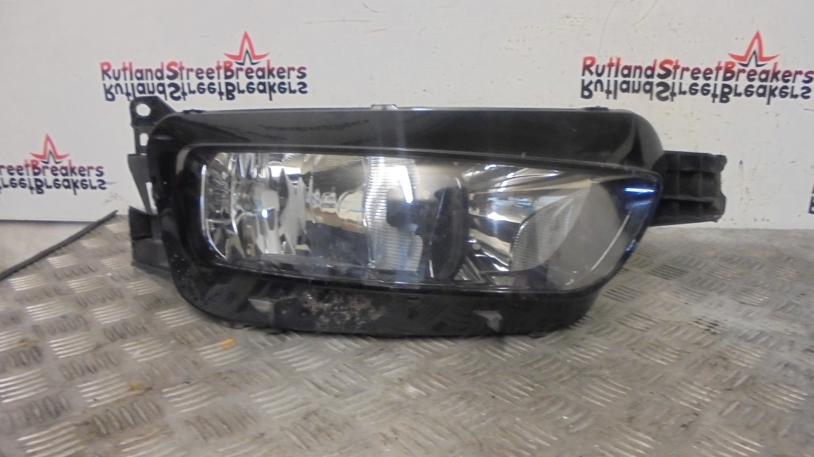 CITROEN-C4-PICASSO-HEADLIGHT-DRIVER-SIDE-9800480580-YEARS-2014-TO-2021-147017677773 CITROEN C4 PICASSO HEADLIGHT DRIVER SIDE 9800480580 YEARS 2014 TO 2021 - Image 1