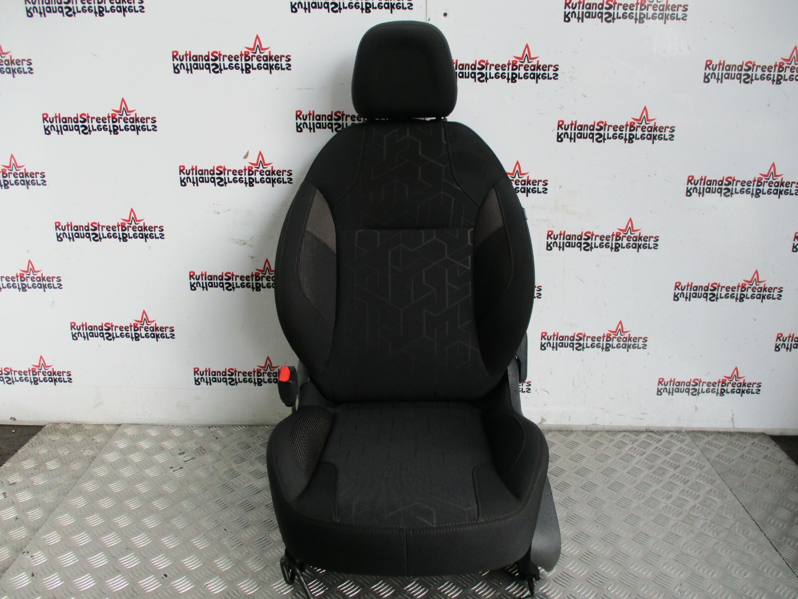 PEUGEOT-2008-PASSENGER-SIDE-FRONT-SEAT-BLACK-CLOTH-2013-TO-2019-133214503363 PEUGEOT 2008 PASSENGER SIDE FRONT SEAT BLACK CLOTH 2013 TO 2019 - Image 1