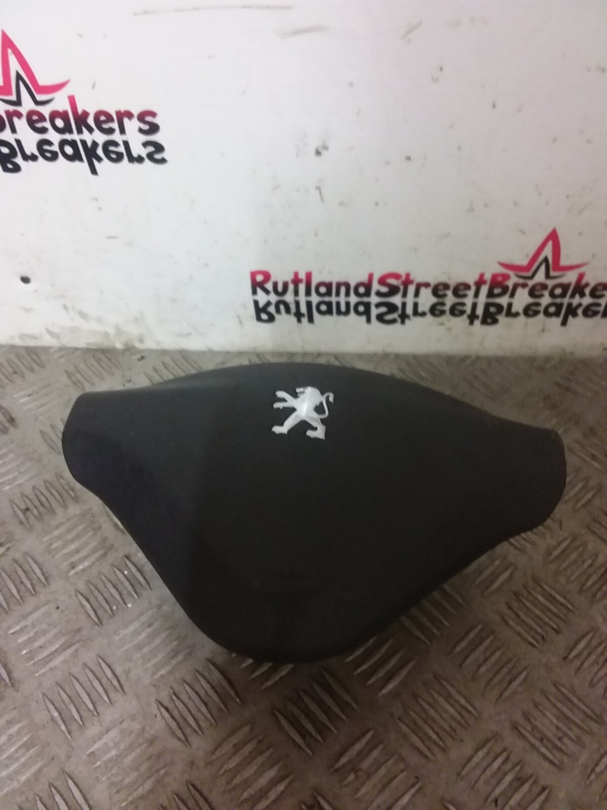 PEUGEOT-207-STEERING-WHEEL-AIRBAG-96701085ZD-2012-TO-2018-145773862813 PEUGEOT 207 STEERING WHEEL AIRBAG 96701085ZD 2012 TO 2018 - Image 1