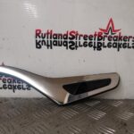 PEUGEOT 208 3 DOOR DRIVER SIDE REAR WINDOW TRIM IN BLACK / CHROME 2012 TO 2019 - Image 3