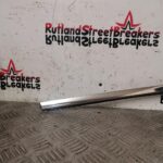 PEUGEOT 208 3 DOOR DRIVER SIDE REAR WINDOW TRIM IN BLACK / CHROME 2012 TO 2019 - Image 6