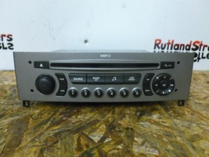 PEUGEOT 308 GREY SURROUND RADIO / STEREO / CD / MP3 PLAYER 96662671XH