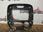 RENAULT CAPTUR DASHBOARD TRIM SCREEN SURROUND FASCIA GLOSS BLACK 2013 - 2019 - Image 5