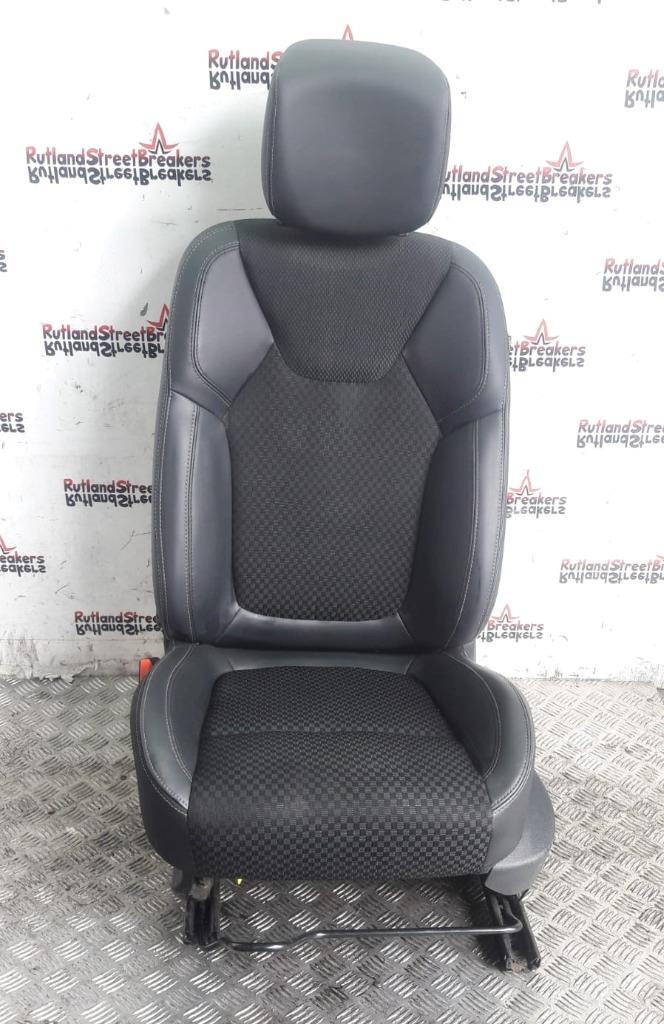 RENAULT-CLIO-MK4-PASSENGER-SIDE-FRONT-SEAT-IN-BLACK-LEATHER-CLOTH-2013-TO-2019-134166637843 RENAULT CLIO MK4 PASSENGER SIDE FRONT SEAT IN BLACK LEATHER / CLOTH 2013 TO 2019 - Image 1