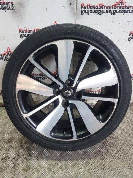 RENAULT CLIO MK4 SINGLE ALLOY DRENALIC BLACK / SILVER 215 / 45 / 17 2013 - 2019