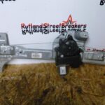 PEUGEOT 208  PASSENGER SIDE FRONT WINDOW REGULATOR MOTOR 2013 - 2019 9674254480