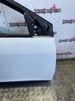 RENAULT MEGANE MK3 ESTATE DRIVER SIDE FRONT DOOR IN WHITE OV369 2009 TO 2016 - Image 3