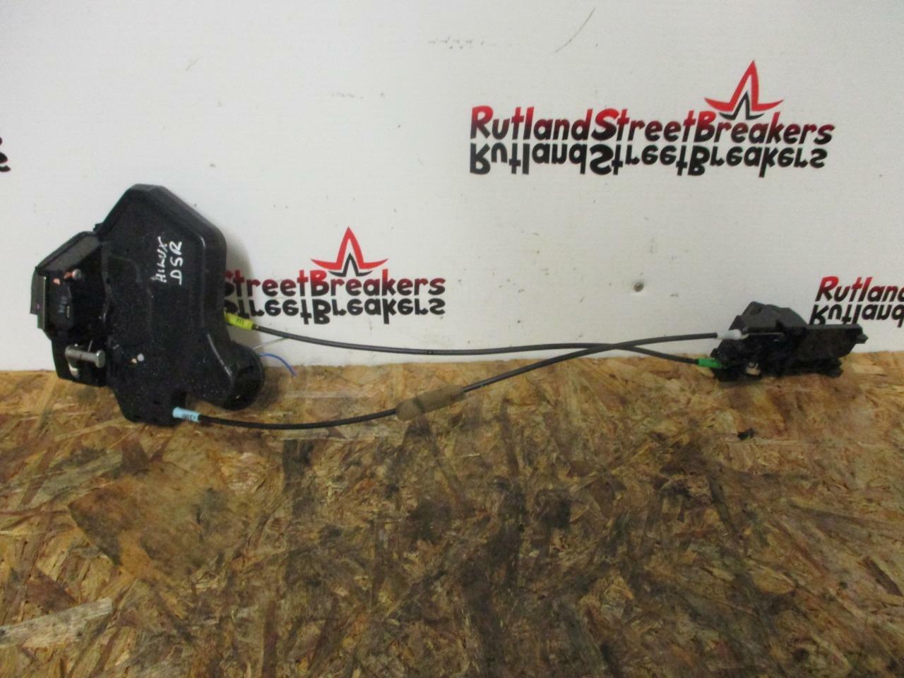 TOYOTA-HILUX-INVINCIBLE-DRIVER-SIDE-REAR-DOOR-LOCK-MECHANISM-2013-TO-2015-143295906224 TOYOTA HILUX INVINCIBLE DRIVER SIDE REAR DOOR LOCK MECHANISM 2013 TO 2015 - Image 1