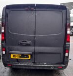 TRAFIC / VIVARO IN SILVER BREAKING SET OF WHEEL BOLTS 2014 TO 2019 - Image 4