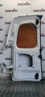 CITROEN BERLINGO / PARTNER DRIVER SIDE REAR DOOR WHITE EWP 2009 - 2018 - Image 10
