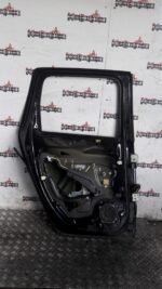 CITROEN C3 PICASSO PASSENGER SIDE REAR DOOR IN PEARL BLACK KTV 2009 TO 2016 - Image 9