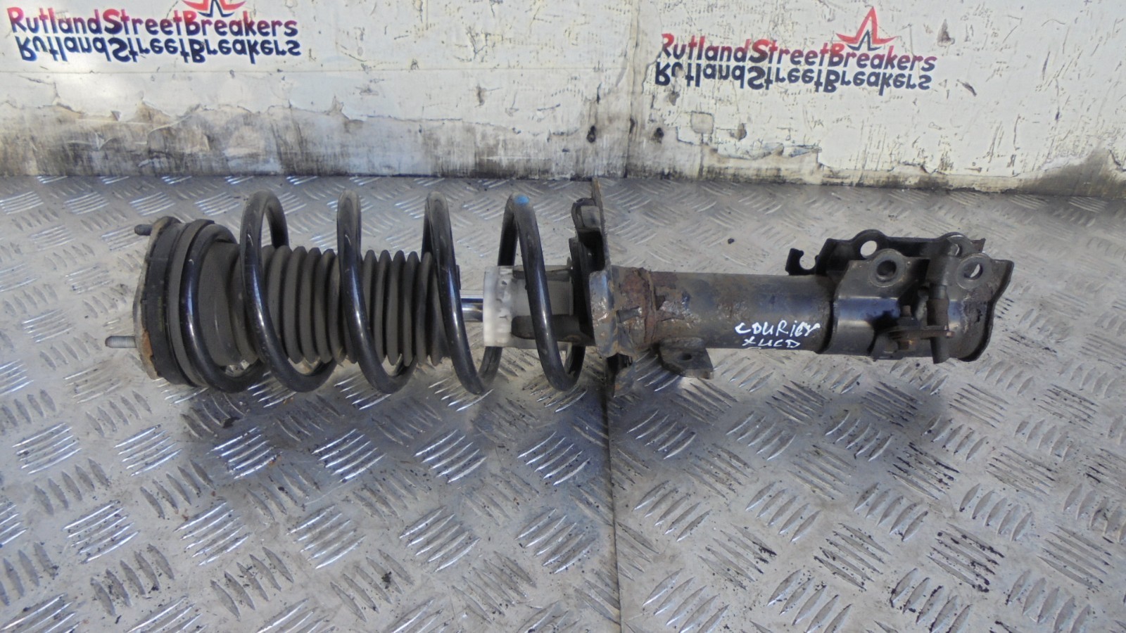 FORD-COURIER-SUSPENTION-LEG-PASSENGER-SIDE-FRONT-2016-TO-2024-146774117035 FORD COURIER SUSPENTION LEG PASSENGER SIDE FRONT 2016 TO 2024 - Image 1