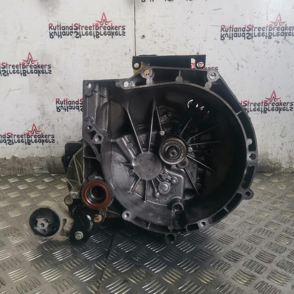 FORD-TRANSIT-COURIER-15-DIESEL-5-SPEED-MANUAL-GEARBOX-ET7R-7002-137064228445 FORD TRANSIT COURIER 1.5 DIESEL 5 SPEED MANUAL GEARBOX ET7R 7002 - Image 1